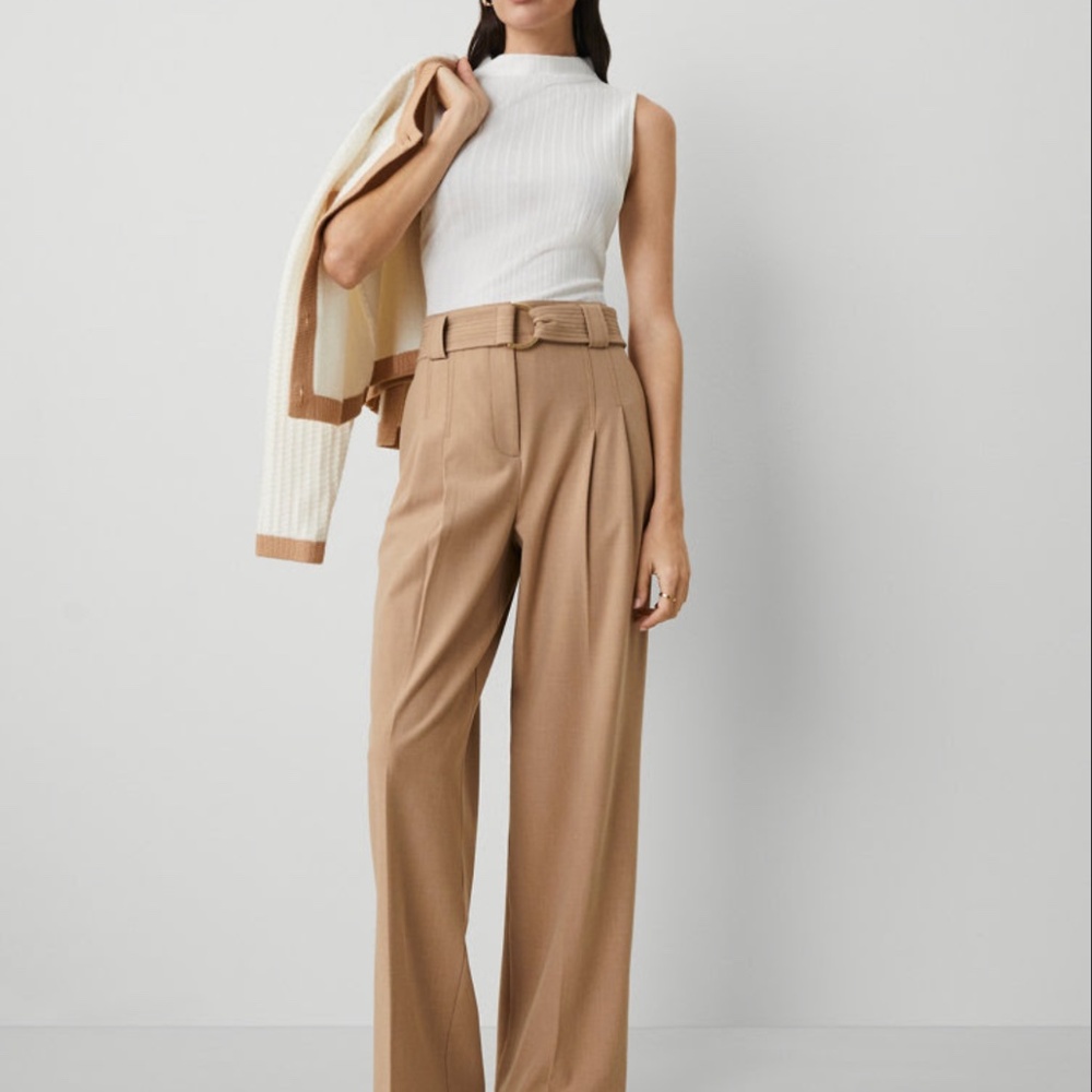 Ann Taylor Belted Straight-Leg Pants – Size 4 – Cafe Au Lait – Like New